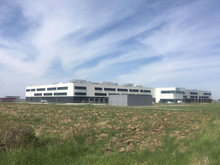 Teren intravilan cu toate utilitățile în Park Industrial