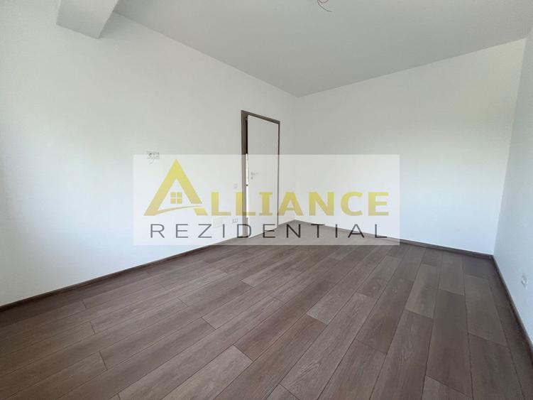 Duplex premium-4 camere-Teren 250mp