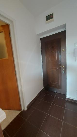 Unirii, Casa Poporului, inchiriere garsoniera DECOMANDATA,mobilata si utilata