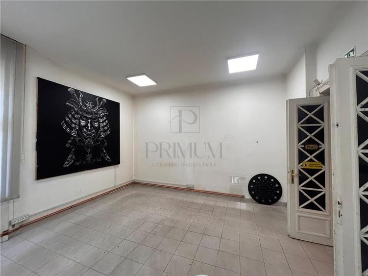Spatiu pentru birouri - 85 mp - centrala proprie - zona linistita - trafic pieto