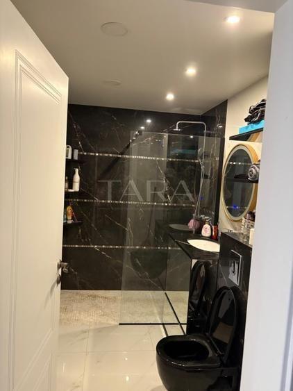 Apartament 2 camere, terasă, 2 parcari subterane, zonă centrală.