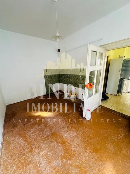 Apartament 1 camera 50mp utili etaj 1 Traian- centrala proprie