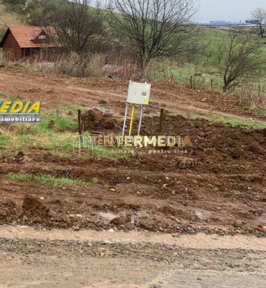 Teren Intravilan de vanzare 600 mp zona Cetate  toate utilitatile - 2