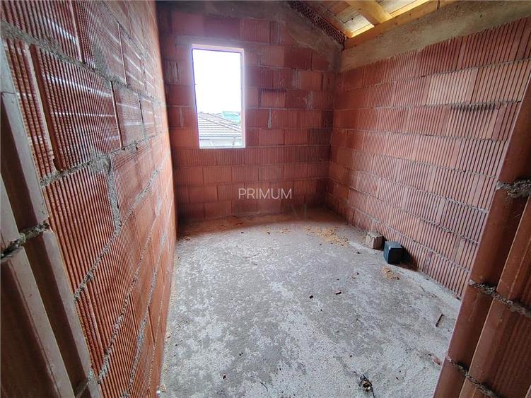 CASA INDIVIDUALA - LANGA ASFALT - FINISAJE LA CERERE - 9
