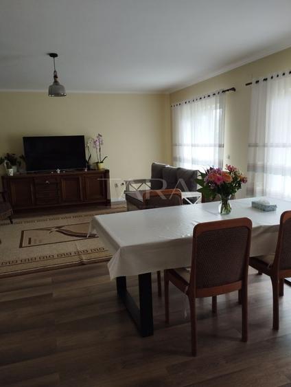 Duplex modern de vânzare în Borhanci