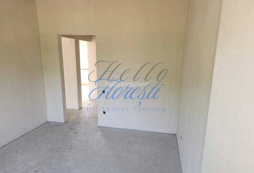 Casa cu 4 camere pe 2 etaje in Luna de sus
