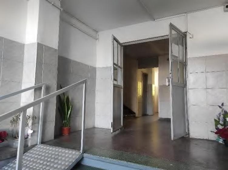 COTA 3/8 din apartament 3 camere bdul Uverturii