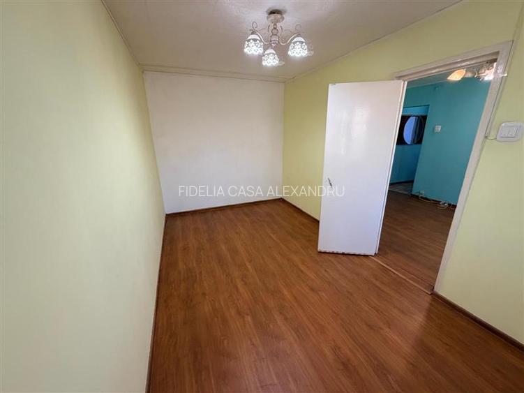 Apartament cu 3 camere Alexandru cel Bun  Piata Voievozilor - 2