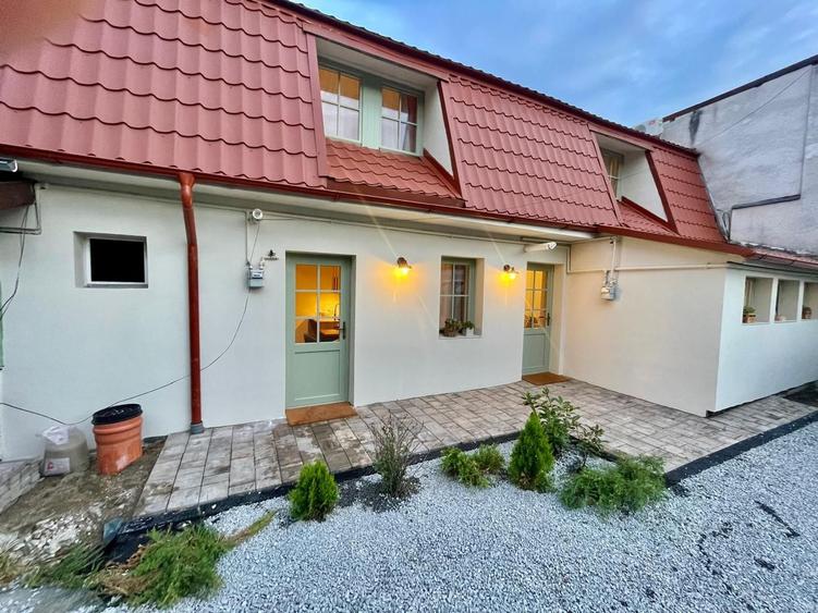 Apartament 3 camere,1 parcare privată,aproape de UMF