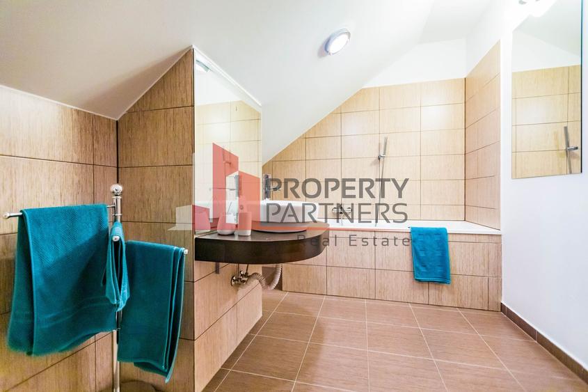 Vilă 340 mp Bran | Teren 5500 mp | 6 dormitoare cu băi proprii
