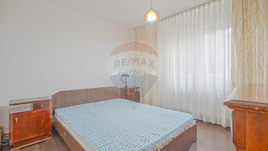 Apartament 2 cam de închiriat Zona Griviței Mobilat și utilat etaj 1 - 10