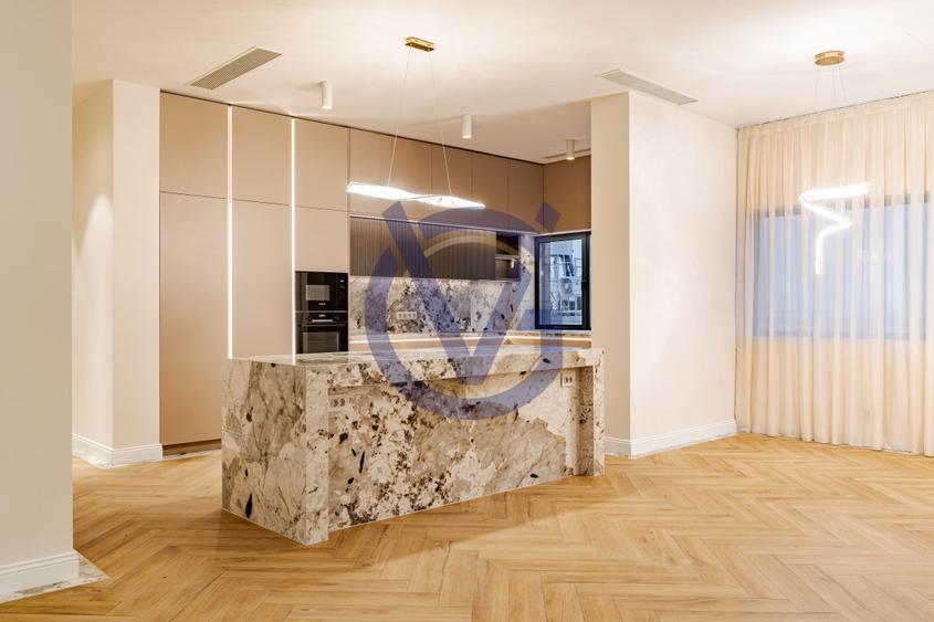 Penthouse Exclusivist - Priveliste Spectaculoasa - Terase 210 mp. - COMISION 0%
