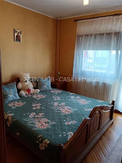 Vanzare apartament 4 camere-Bd. Decebal - 15
