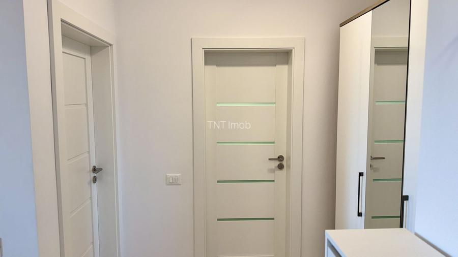 Garsoniera de inchiriat Plaza Residence, Faza 4, centrala proprie ! - 4
