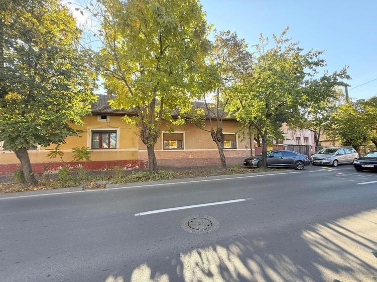 Casă de vânzare în Freidorf – teren 750 mp, toate utilitățile,