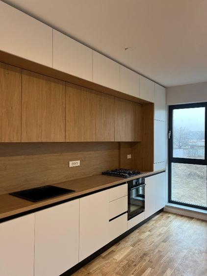 Apartament premium de închiriat în Sect 1, cu 2 locuri de parcare subterane