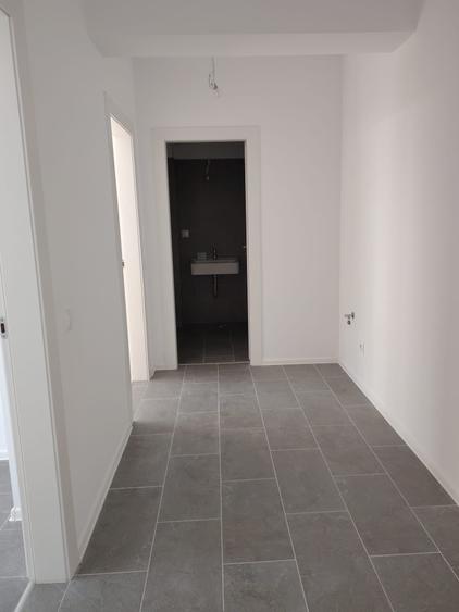 2 camere decomandat +Gradina proprie – Zona Mall Colosseum