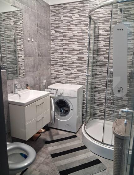 Apartament 1 camera, 36 mp, zona Palas Mall