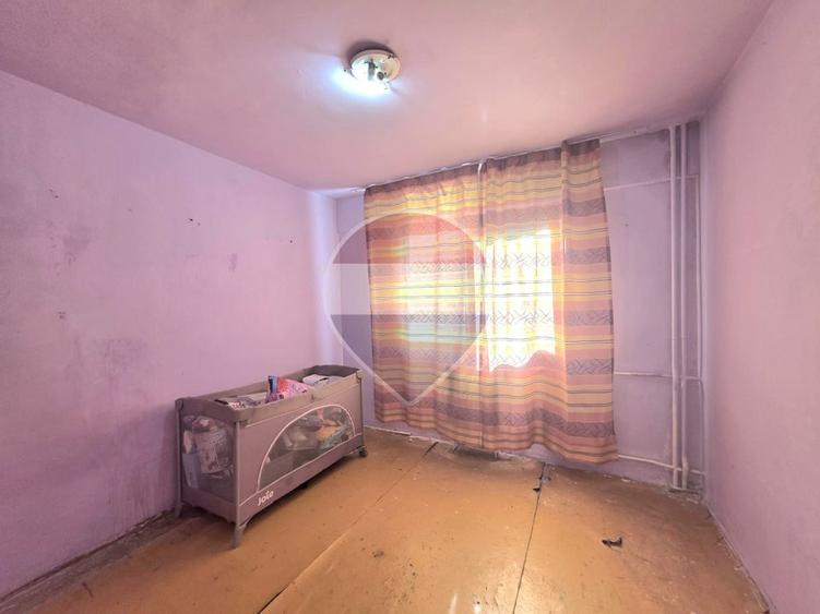 De vânzare apartament 3 camere strada Italiana Rogerius, Oradea
