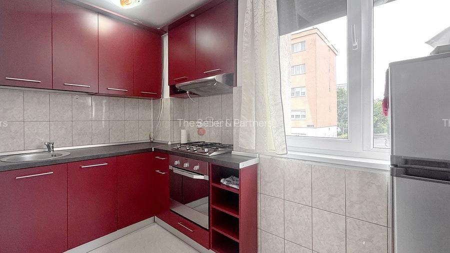 Locatie usor accesibila - 6