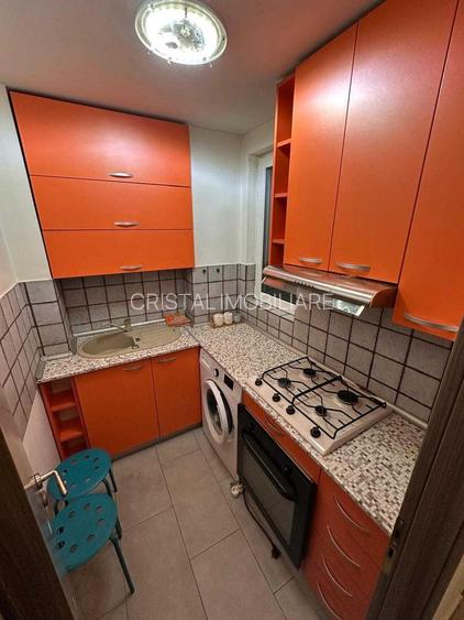 Apartament 2 camere renovat, 4 min metrou 1 Decembrie 1918, mobilat complet nou - 7