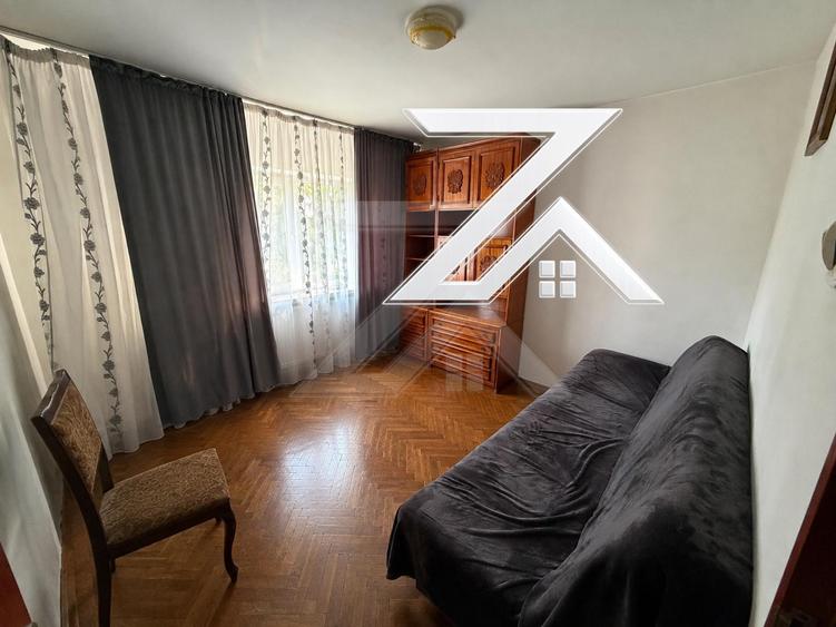 Apartament 3 camere decomandat | Parter | Pelendava