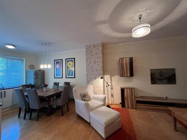 Apartament cu trei camere Petru Maior