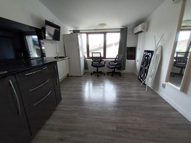 Apartament 4 camere, 3 dormitoare separate cu baie proprie Hala Traian, studenti