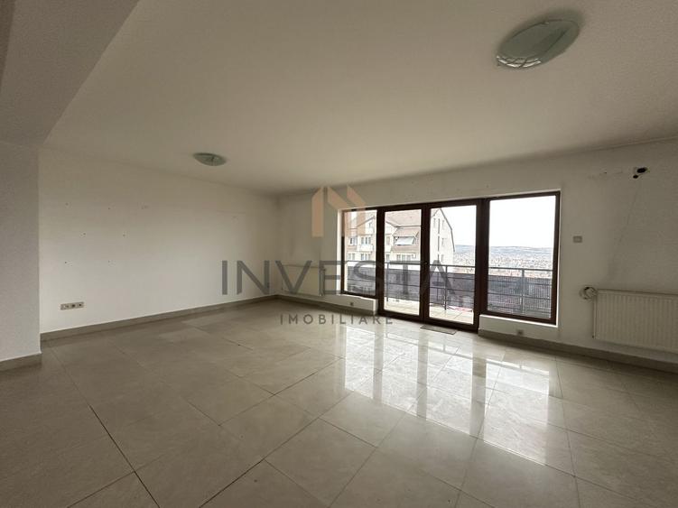 Apartament cu 3 camere decomandate si 3 terase in zona Andrei Muresanu