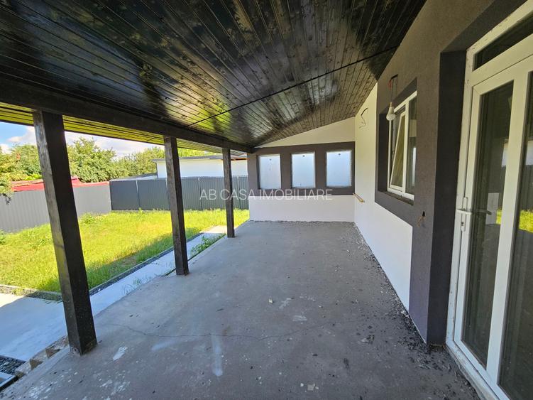 Duplex nou, pe parter, 4 camere, la alegere, la cheie, Parța, comision 0% - 5