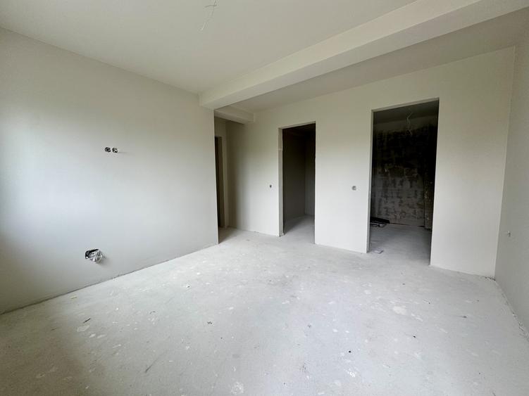 Casa tip duplex, 4 camere, 143 mp, zona Chinteni