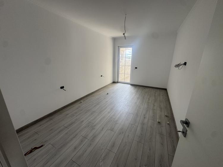 Duplex 3 Camere - 88 mp Utili | Teren 380 mp | Mosnita Noua
