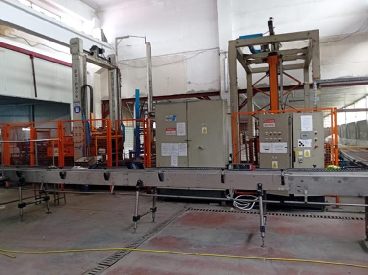 FOSTĂ FABRICĂ DE ÎMBUTELIERE APĂ – BĂLȚEȘTI, PRAHOVA | TEREN + PLATF INDUSTRIALA