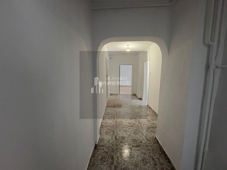 Apartament 2 camere decomandat an 1990 - metrou Eroii Revolutiei - 2