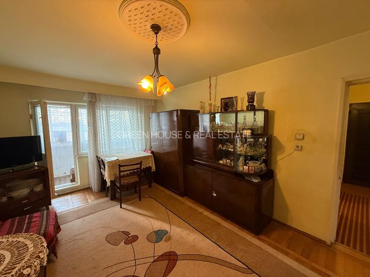 Apartament 3 camere, decomandat, parter, zona Calea Zarandului - 10