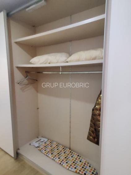 PIATA SUDULUI, Oltenitei, et.1, prima inchiriere, loc parcare - 12