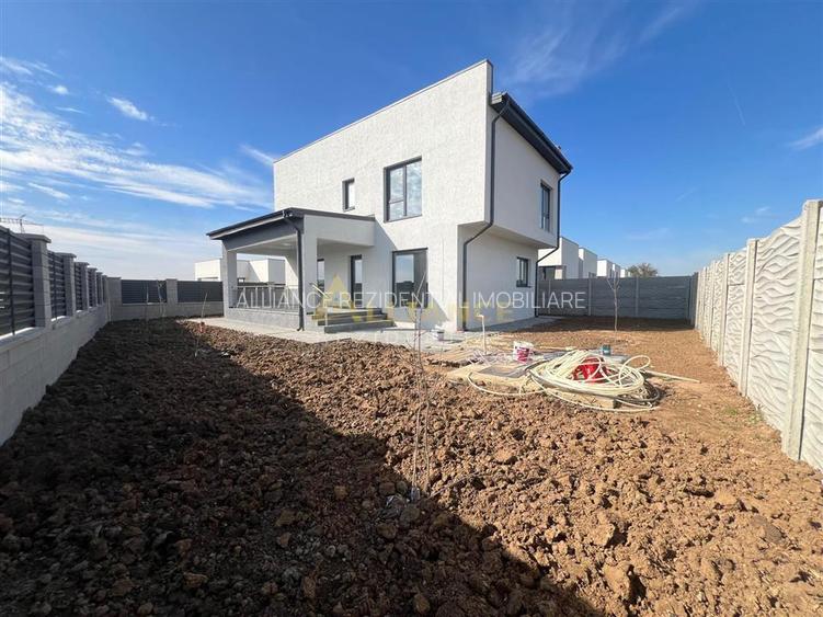 Vila moderna - P+1E- 3 dormitoare - 115 mp utili - teren 364 mp - 4