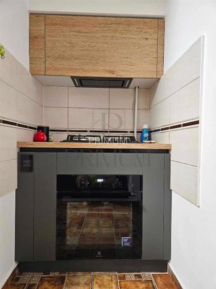 Dambovita - Etaj 2 - Centrala proprie - Amenajat - Zona excelenta - 2