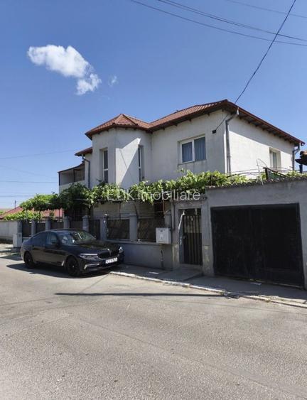 Casa Ovidiu Central 285 mp teren, curte 100 mp, 2 garaje, terasa, gaze - 3