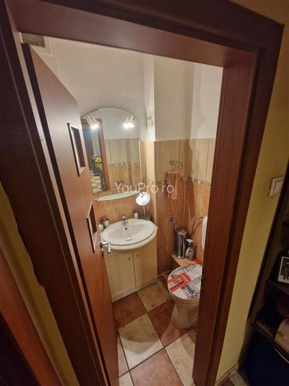 Decomandat 4 camere etaj 1 Circumvalatiunii/Iulius Town - 26