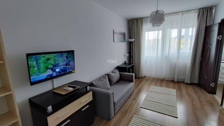 Proprietar închiriez garsonieră renovată etj5/8 în Dristor bl.1984, 4min Metrou - 2
