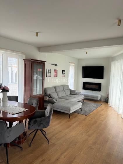 Casa de  închiriat  in Andrei Muresanu - 15