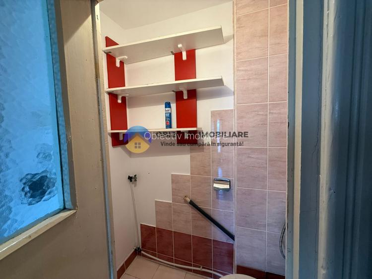 Apartament 3 camere spatios - zona 1 Mai - 12
