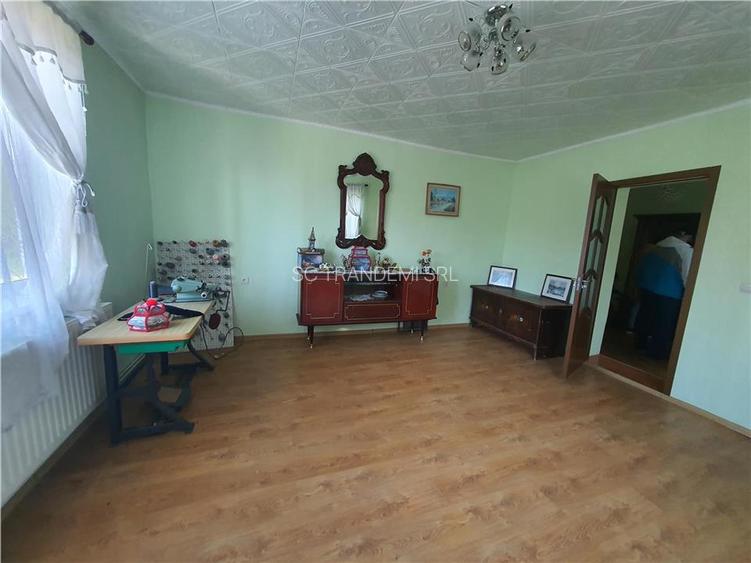 Casa singur in curte cu  700mp teren in orasul Avrig, 25km distanta de Sibiu - 11