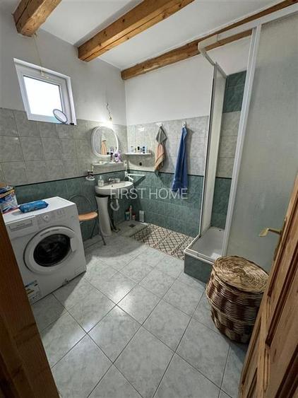 Casa demisol + parter de vanzare in Sat Vadu Rosca - Vulturu - 13