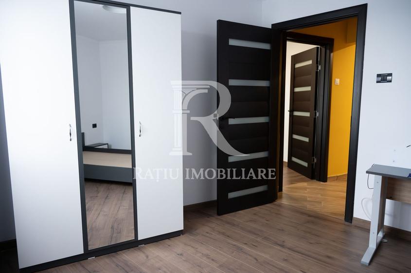 Apartament cu 3 camere | B-Dul Stefan Cel Mare | Oradea