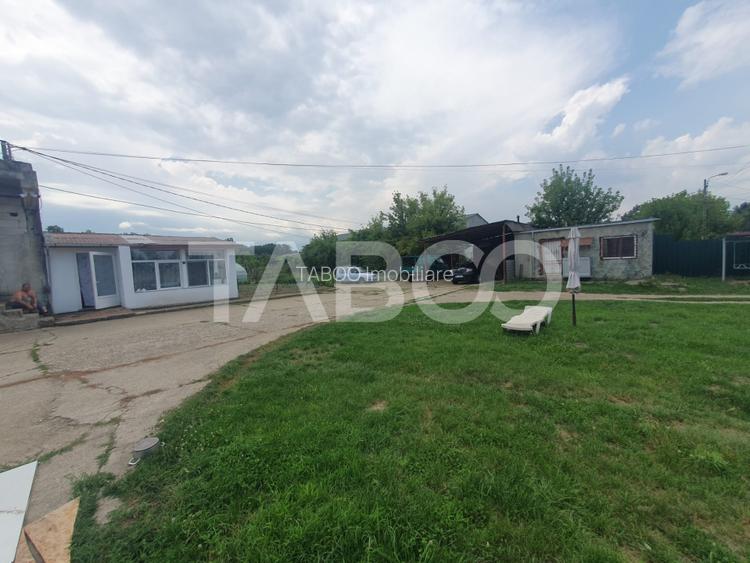 Hala industriala 906 mp + teren liber 4379 mp - 2