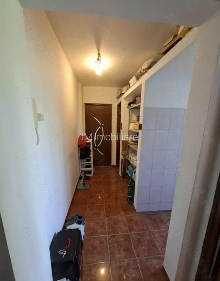 Take Ionescu - Isho(1 min) - 4 camere- Centrala termica - AC - Balcon - 6