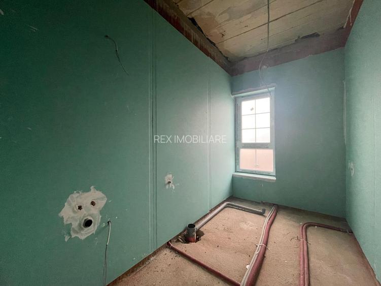 Duplex despartit prin CT cu 4 camere - 11