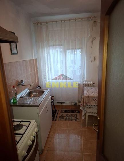 De vanzare apartament cu 3 camere, Str. Stefan Luchian - 3